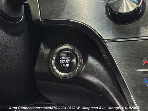 Used 2017 Toyota Avalon Limited w/ Carpet Mat Package image 20