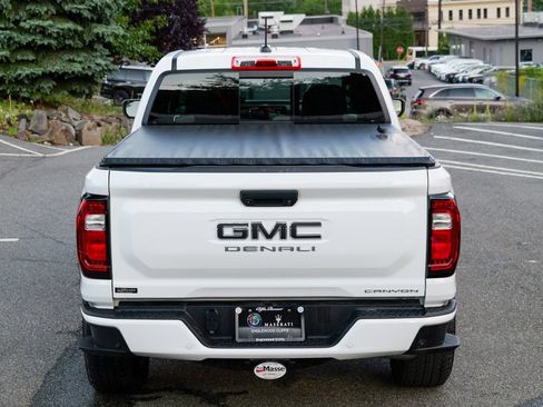 Used 2024 GMC Canyon Denali AWD/4WD image 7