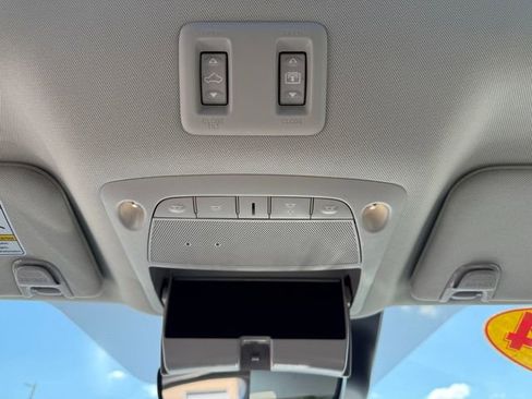 Used 2024 Nissan Murano SL image 24