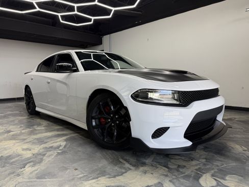 Used 2023 Dodge Charger GT w/ Plus Group RWD image 9