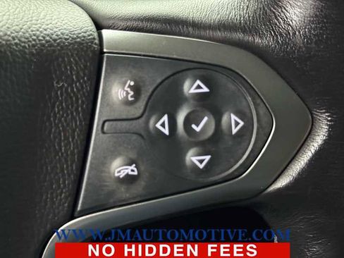 Used 2020 Chevrolet Suburban Premier image 48