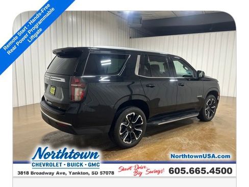 Used 2022 Chevrolet Tahoe LT w/ Luxury Package AWD/4WD image 6