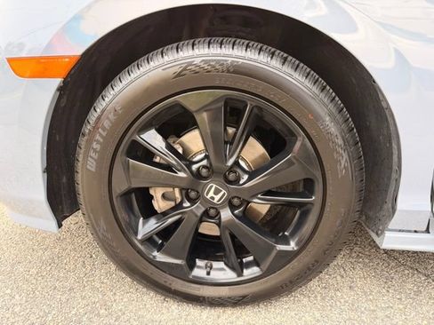 Used 2023 Honda Odyssey Sport image 39