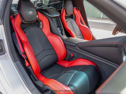 Used 2020 Chevrolet Corvette Stingray Preferred Cpe w/ 2LT Preferred Equipment Group RWD image 30