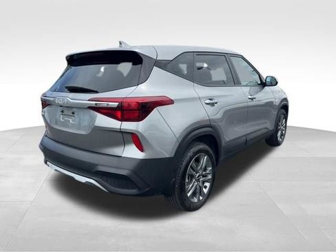 Certified 2023 Kia Seltos LX AWD/4WD image 8