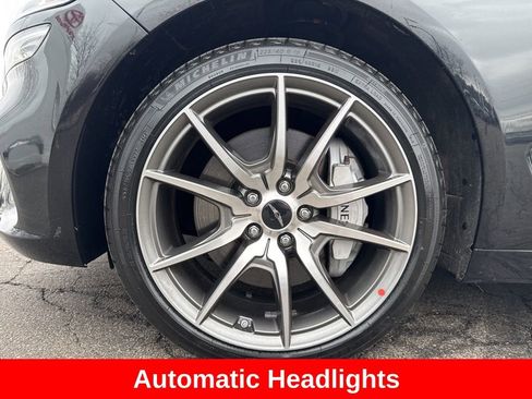 Used 2025 Genesis G70 2.5T image 11