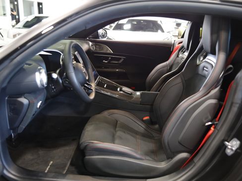 Used 2026 Mercedes-Benz AMG GT 63 image 17