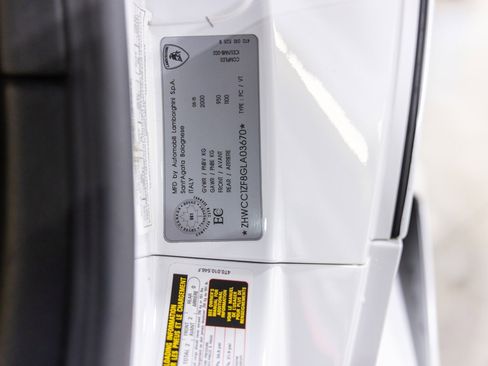 Used 2016 Lamborghini Huracan LP 610-4 image 43