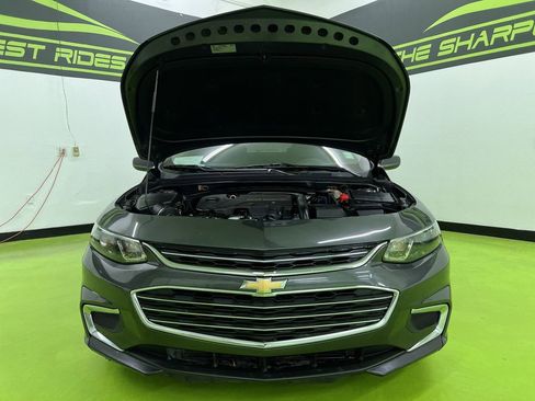 Used 2017 Chevrolet Malibu LS FWD image 4