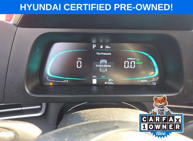 Used 2025 Hyundai Elantra Hybrid FWD image 14