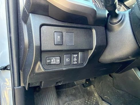 Used 2021 Toyota Tacoma SR5 w/ Trail Edition AWD/4WD image 21