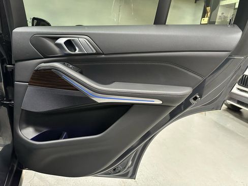 Used 2019 BMW X5 xDrive40i w/ Convenience Package image 10