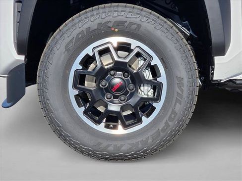 New 2026 Toyota Tacoma TRD Off-Road AWD/4WD image 10