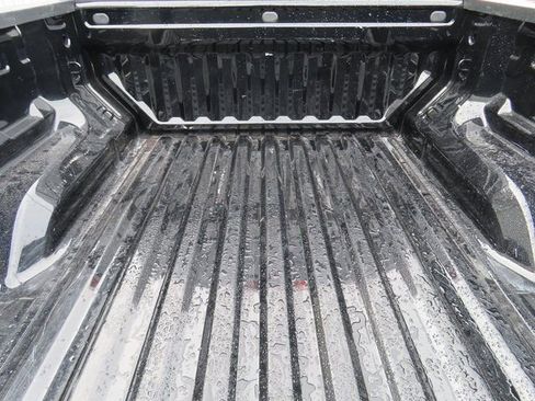 Used 2023 GMC Canyon Elevation w/ Convenience Package image 10