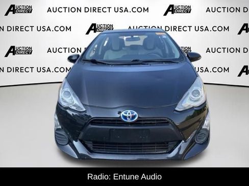 Used 2016 Toyota Prius C One FWD image 2