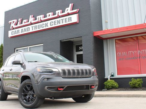 Used 2020 Jeep Cherokee Trailhawk w/ Trailer Tow Group image 1