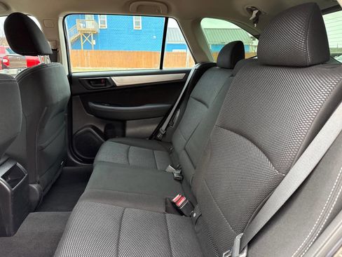 Used 2017 Subaru Outback 2.5i image 25