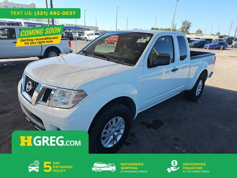 Used 2019 Nissan Frontier SV image 1