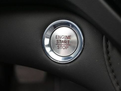 Used 2024 Acura RDX SH-AWD image 14
