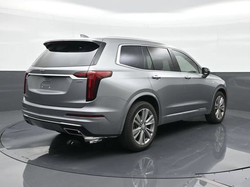 Certified 2024 Cadillac XT6 Premium Luxury FWD image 5
