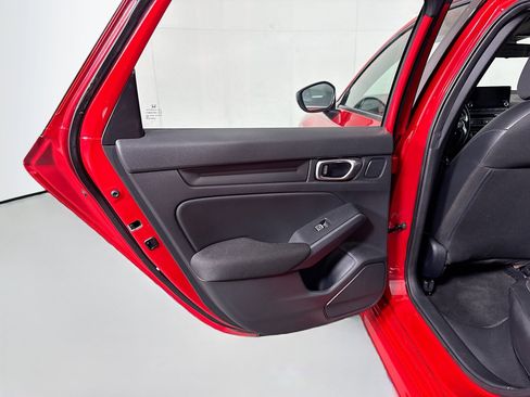 Used 2023 Honda Civic Sport image 26