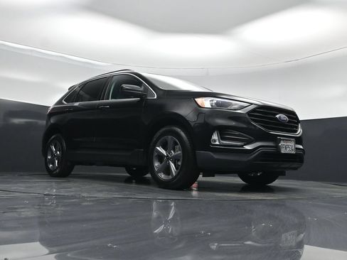 Used 2022 Ford Edge SEL w/ Sport Appearance Package AWD/4WD image 40