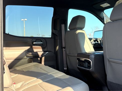 Used 2022 Chevrolet Silverado 1500 LTZ w/ LTZ Convenience Package II image 10