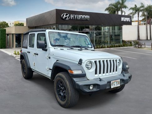 Used 2023 Jeep Wrangler Unlimited Sport AWD/4WD image 1