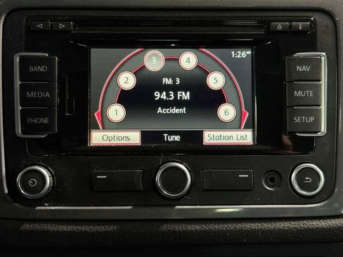 Used 2013 Volkswagen Tiguan SEL AWD/4WD image 35