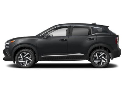 Used 2026 Nissan Kicks SV