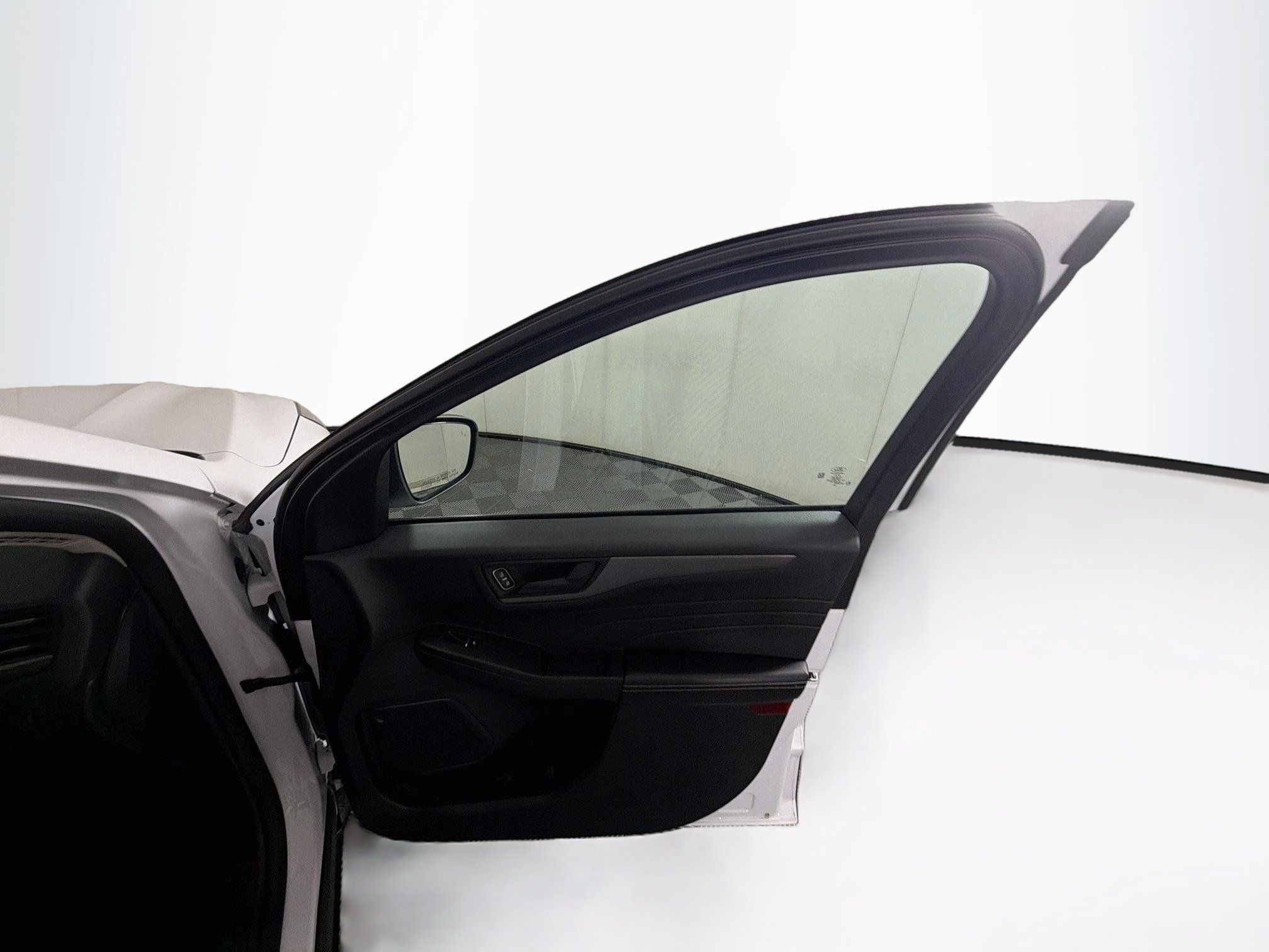 Used 2025 Ford Escape Active FWD image 31