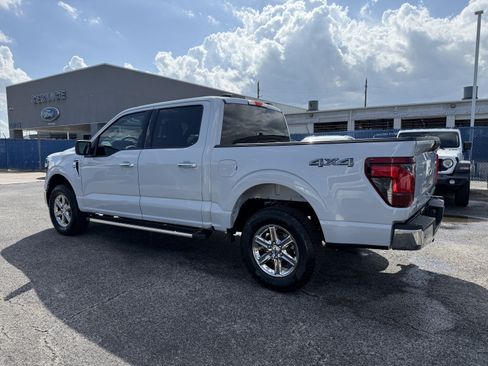 Used 2025 Ford F150 XLT w/ Equipment Group 301A Standard AWD/4WD image 3