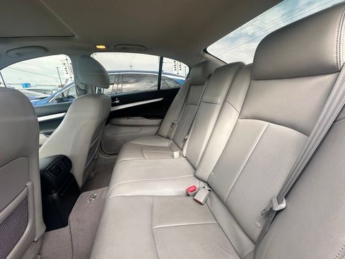 Used 2009 INFINITI G37 Journey RWD image 11