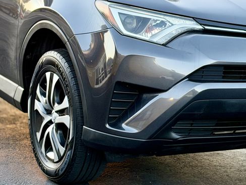 Used 2017 Toyota RAV4 LE w/ Carpet Mat Package FWD image 7