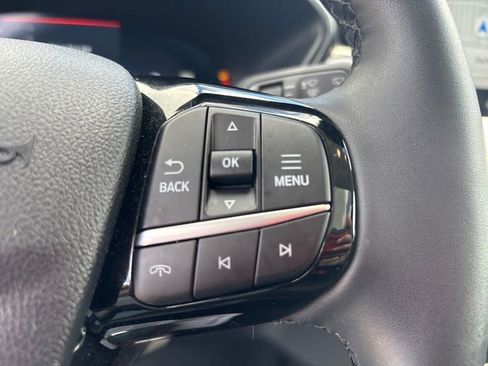 Used 2023 Ford Escape Platinum w/ Premium Technology Package AWD/4WD image 21