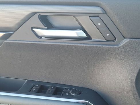 New 2026 GMC Acadia AT4 AWD/4WD image 25