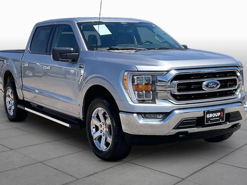 Used 2022 Ford F150 XLT w/ Equipment Group 302A High AWD/4WD image 3