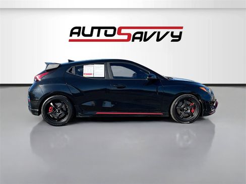 Used 2020 Hyundai Veloster N w/ Performance Package image 8