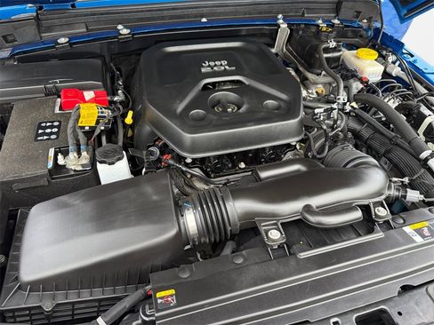 Used 2021 Jeep Wrangler Unlimited Sport image 23