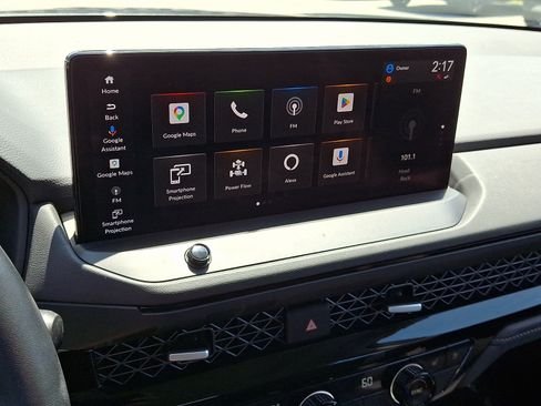 Used 2024 Honda Accord Touring image 18