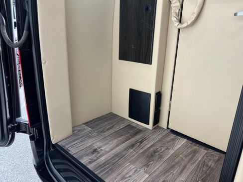 Used 2023 Mercedes-Benz Sprinter 3500 image 25
