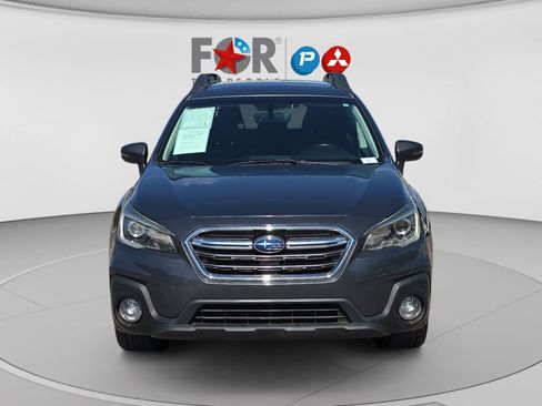 Used 2019 Subaru Outback 2.5i Limited w/ Popular Package #2 AWD/4WD image 8