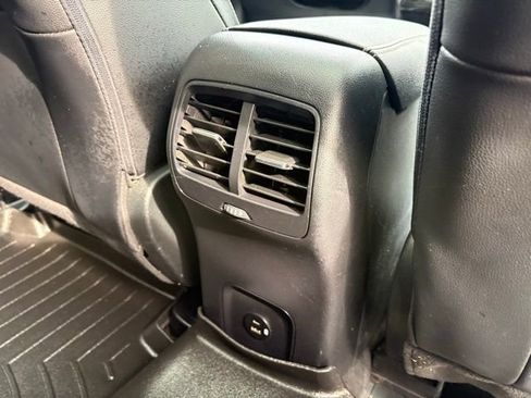 Used 2021 Ford Escape SEL w/ Technology Package AWD/4WD image 31