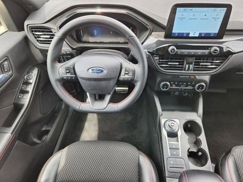 Used 2024 Ford Escape ST-Line w/ Equipment Group 301A FWD image 25