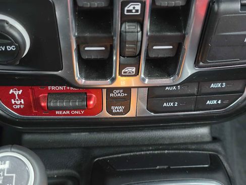 Used 2023 Jeep Wrangler Unlimited Rubicon 392 image 36