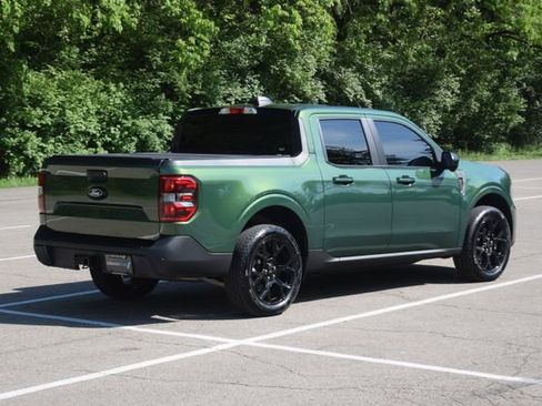 Used 2025 Ford Maverick Lariat w/ Black Appearance Package AWD/4WD image 25