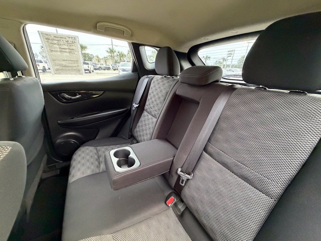 Used 2018 Nissan Rogue Sport SV w/ SV All-Weather Package FWD image 27