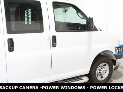 Used 2024 Chevrolet Express 2500 w/ Driver Convenience Package image 33