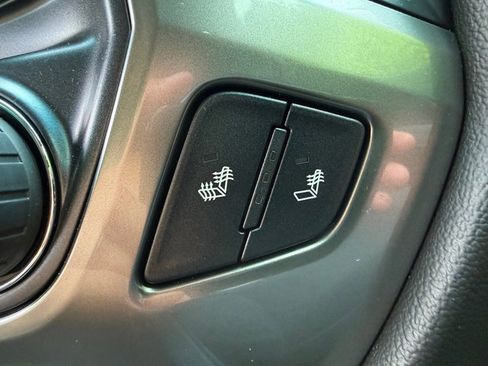 Used 2018 Chevrolet Silverado 1500 LT w/ All Star Edition AWD/4WD image 27