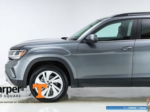 Used 2023 Volkswagen Atlas SE AWD/4WD image 42